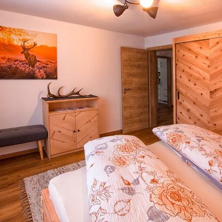Ferienwohnung Auszeit Vils Esterno foto