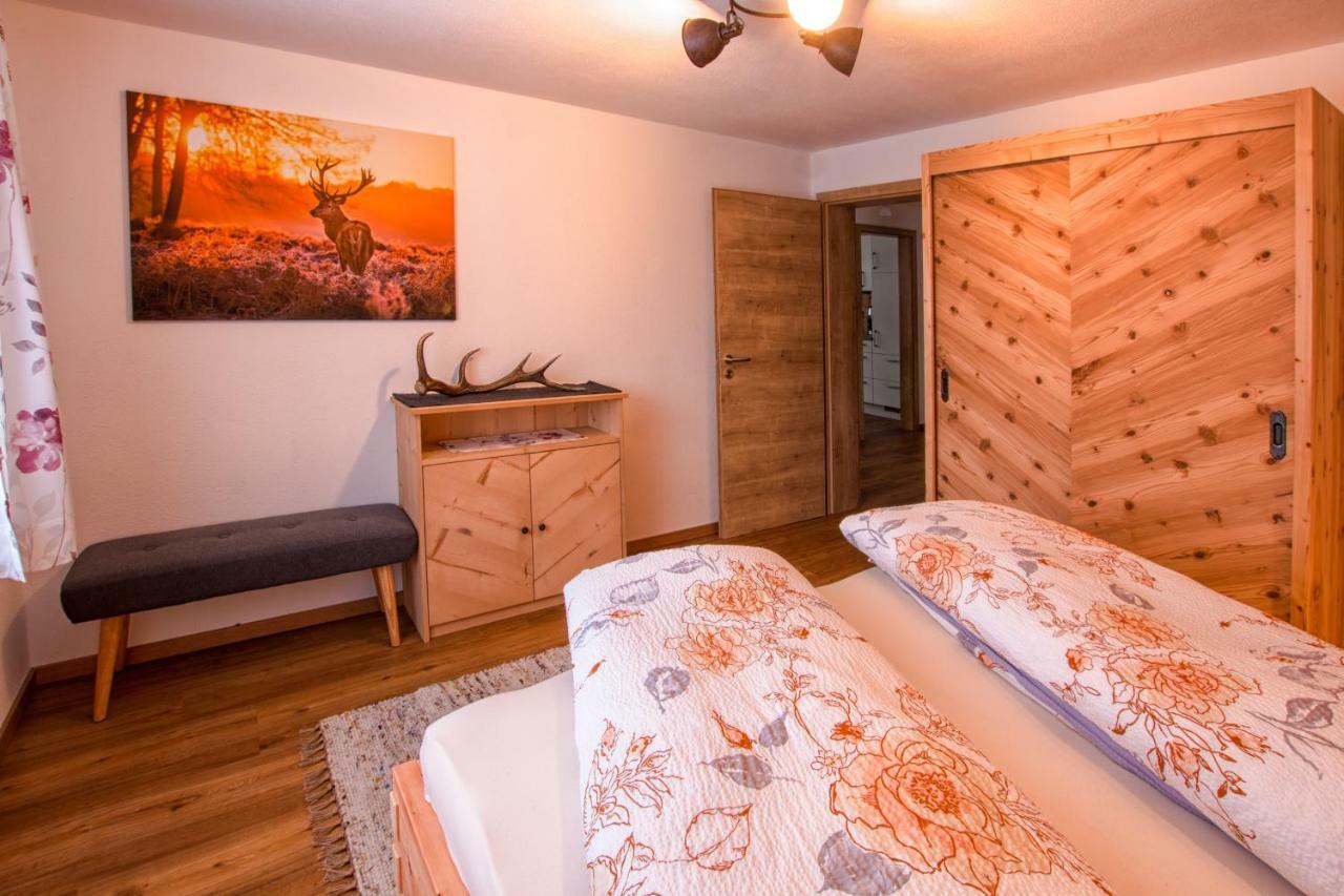 Ferienwohnung Auszeit Vils Esterno foto