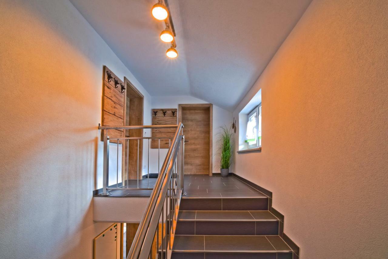 Ferienwohnung Auszeit Vils Esterno foto