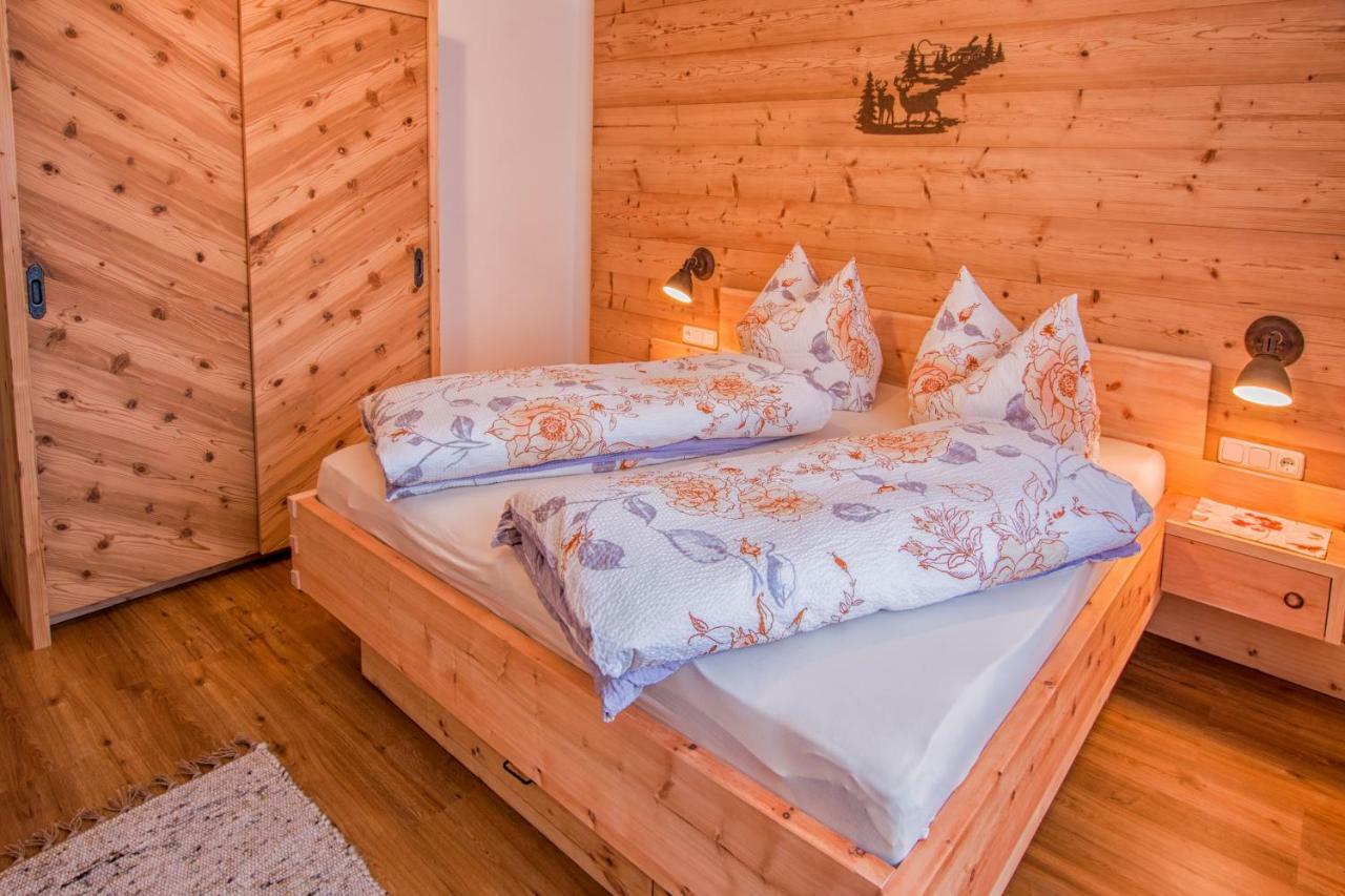 Ferienwohnung Auszeit Vils Esterno foto